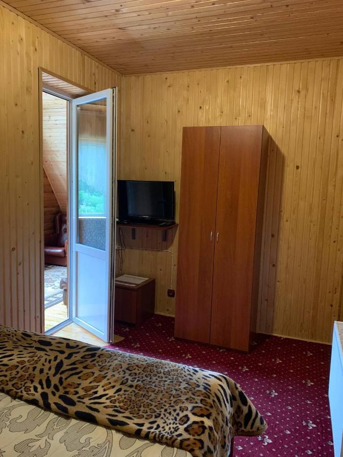 Hotel Котедж ,,Тік" à Tatariv Extérieur photo