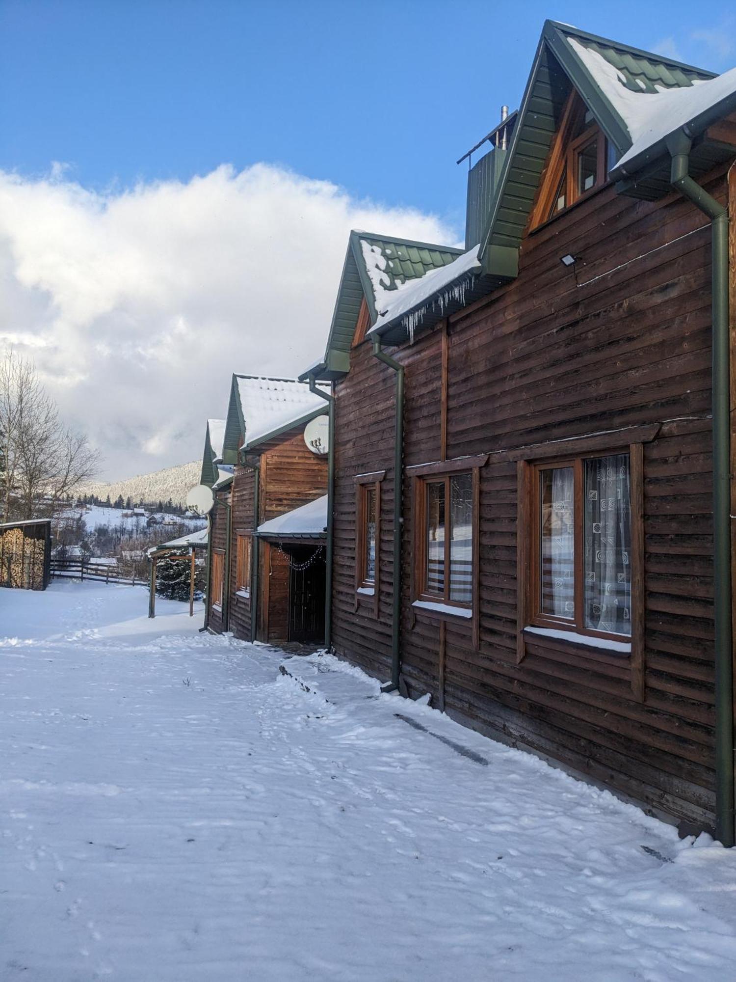 Hotel Котедж ,,Тік" à Tatariv Extérieur photo