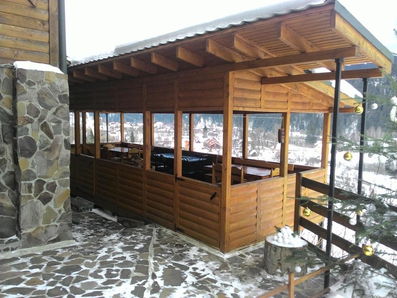 Hotel Котедж ,,Тік" à Tatariv Extérieur photo